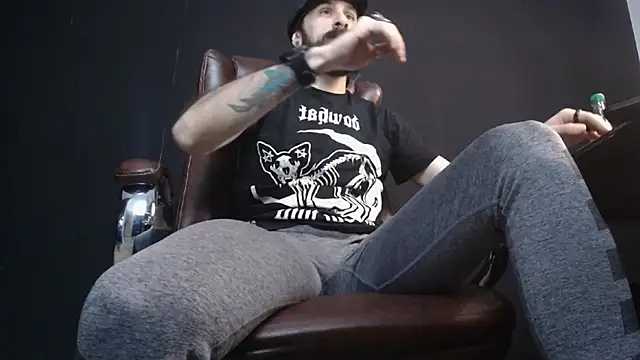 AxelColton online show from March 2025 05:23:02 AM