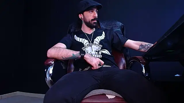 AxelColton online show from November 2025 11:31:02 AM