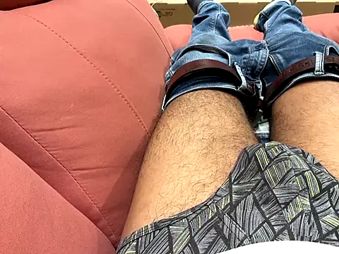 Snapshot of Nil_Talreja chatting on December 2025 09:13:02 AM Nil Talreja online show from December 2025 09:13:02 AM