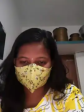 Snapshot of Tamil_Sanjana_ chatting on January 2025 03:02:01 PM Tamil Sanjana online show from January 2025 03:02:01 PM