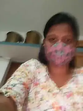 Snapshot of Tamil_Sanjana_ chatting on February 2025 01:06:01 PM Tamil Sanjana online show from February 2025 01:06:01 PM