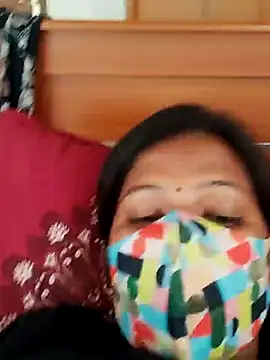 Snapshot of Tamil_Sanjana_ chatting on March 2025 05:47:02 PM Tamil Sanjana online show from March 2025 05:47:02 PM