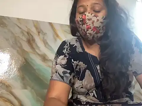 Snapshot of Tamil_Sanjana_ chatting on October 2025 06:23:01 AM Tamil Sanjana online show from October 2025 06:23:01 AM