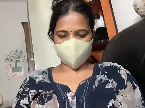 Snapshot of Tamil_Sanjana_ chatting on October 2025 08:42:01 PM Tamil Sanjana online show from October 2025 08:42:01 PM