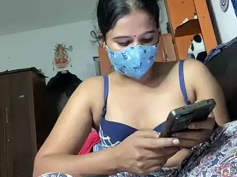 Snapshot of Tamil_Sanjana_ chatting on November 2025 05:34:01 PM Tamil Sanjana online show from November 2025 05:34:01 PM