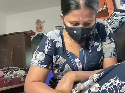 Snapshot of Tamil_Sanjana_ chatting on November 2025 10:40:02 AM Tamil Sanjana online show from November 2025 10:40:02 AM