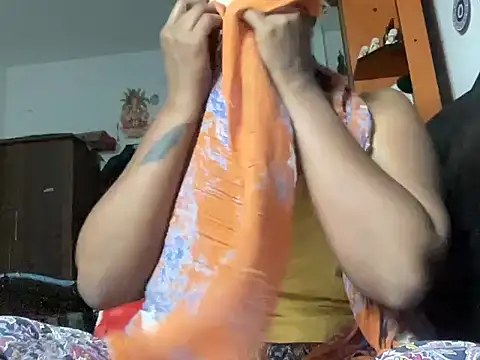 Snapshot of Tamil_Sanjana_ chatting on December 2025 06:34:02 PM Tamil Sanjana online show from December 2025 06:34:02 PM