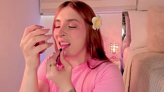 Alissonroses online show from February 2026 09:00:01 PM