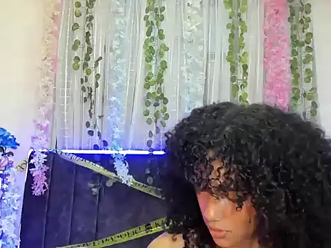 CintiaWalker online show from October 2025 12:27:02 PM