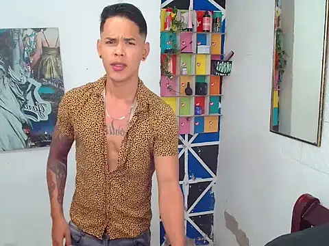 Snapshot of Andres_Santos777 chatting on May 2026 05:29:02 PM Andres Santos777 online show from May 2026 05:29:02 PM