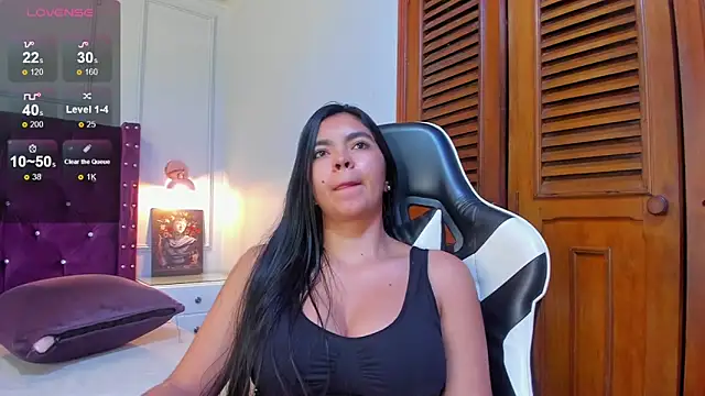 Snapshot of nathyy_garcia chatting on February 2025 12:40:01 PM nathyy garcia online show from February 2025 12:40:01 PM