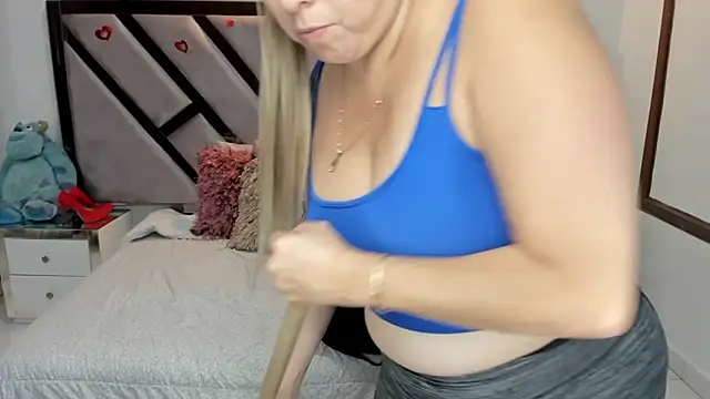 Snapshot of natalia5560 chatting on November 2025 01:12:02 PM natalia5560 online show from November 2025 01:12:02 PM