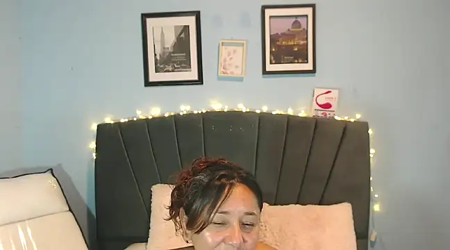 AngelRouss online show from January 2025 11:26:02 AM