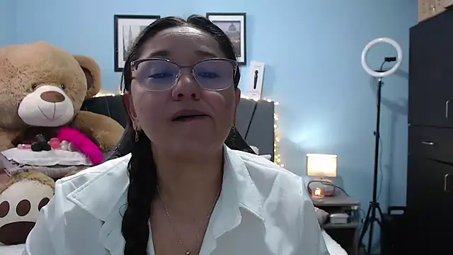 AngelRouss online show from October 2025 07:03:01 PM