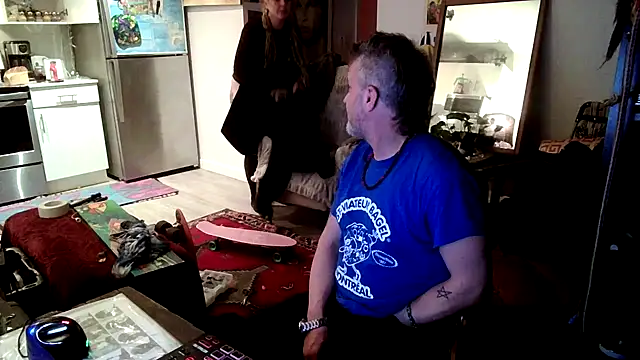 SilverandFox online show from January 2025 10:38:01 AM