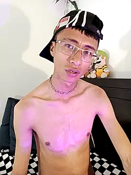 codysmith online show from March 2025 04:07:02 AM