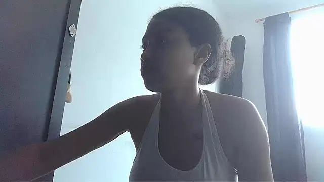 Snapshot of kattyandericc chatting on April 2026 07:28:01 PM kattyandericc online show from April 2026 07:28:01 PM