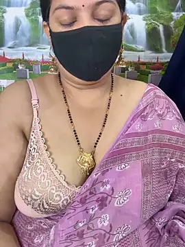 FlatVincy4 online show from September 2025 06:30:02 AM