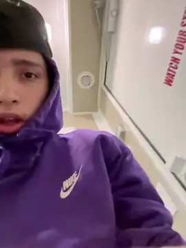 qbaby96 online show from February 2025 04:12:01 AM