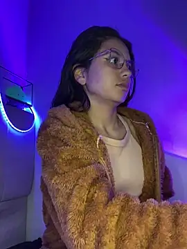 Rosita forever  online show from February 2025 12:01:02 PM