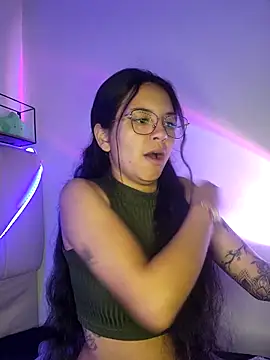 Rosita forever  online show from March 2025 06:52:01 PM