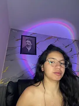 Rosita forever  online show from October 2025 02:18:02 PM