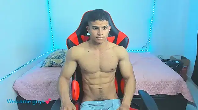 oliver thompsson7 online show from February 2025 09:26:02 PM