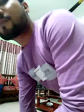 Snapshot of GildanK18 chatting on December 2024 05:51:01 PM GildanK18 online show from December 2024 05:51:01 PM