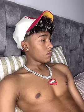 Boy cock18 online show from January 2025 10:36:01 PM