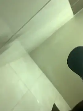 Boy cock18 online show from October 2025 07:18:02 AM