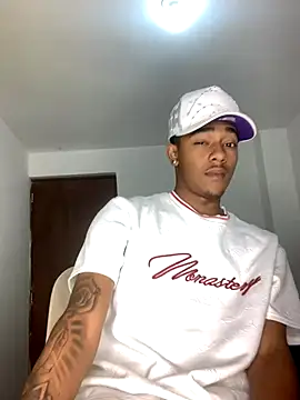 Boy cock18 online show from November 2025 01:52:02 AM