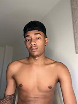Boy cock18 online show from June 2026 06:01:01 PM