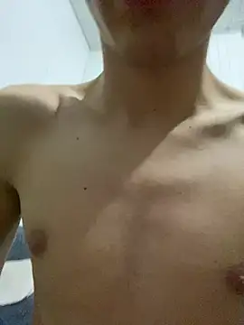 Snapshot of ekskekejejej chatting on March 2025 07:43:02 PM ekskekejejej online show from March 2025 07:43:02 PM