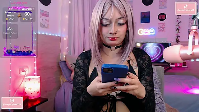 Snapshot of angelgate chatting on April 2026 02:22:02 AM angelgate online show from April 2026 02:22:02 AM