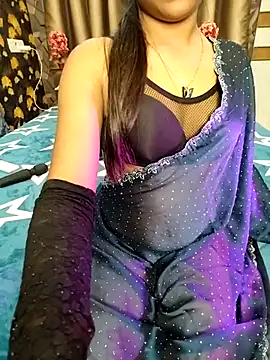 Little  Lia online show from February 2025 05:07:02 PM