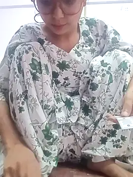 Snapshot of KumarSilencesex21 chatting on April 2026 08:35:01 AM KumarSilencesex21 online show from April 2026 08:35:01 AM