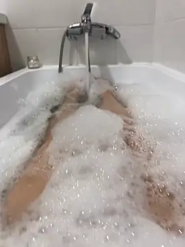 Snapshot of Charlotte_Ros chatting on December 2024 02:42:02 PM Charlotte Ros online show from December 2024 02:42:02 PM