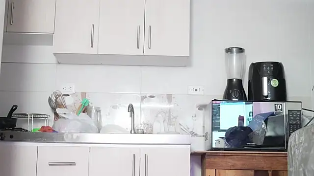 Mara-Bella online show from January 2026 08:22:01 PM