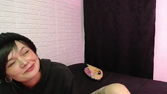 rousstattoo online show from March 2025 03:46:02 AM