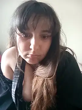 Snapshot of Heleneecesmecs2 chatting on April 2026 06:01:02 PM Heleneecesmecs2 online show from April 2026 06:01:02 PM