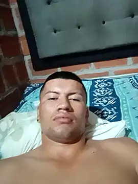 restrepo99 online show from December 2024 01:39:02 AM