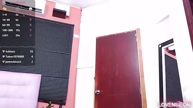 MommyHelpsmee online show from March 2025 07:48:02 PM