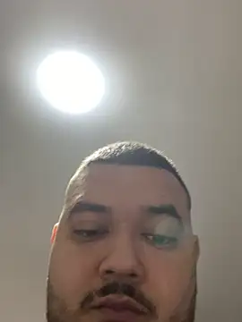 Snapshot of El_Titan1998 chatting on January 2025 02:36:02 PM El Titan1998 online show from January 2025 02:36:02 PM