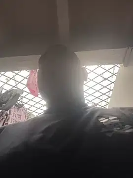 Snapshot of El_Titan1998 chatting on February 2025 06:52:02 PM El Titan1998 online show from February 2025 06:52:02 PM