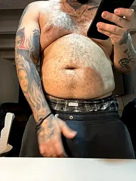 Snapshot of El_Titan1998 chatting on September 2025 04:41:02 PM El Titan1998 online show from September 2025 04:41:02 PM