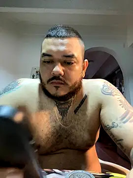 Snapshot of El_Titan1998 chatting on September 2025 11:14:01 AM El Titan1998 online show from September 2025 11:14:01 AM