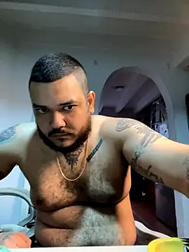 Snapshot of El_Titan1998 chatting on September 2025 11:48:01 AM El Titan1998 online show from September 2025 11:48:01 AM