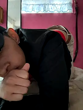 aleeextg online show from October 2025 12:56:01 PM