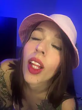 BlueStoneX online show from February 2025 04:37:02 AM