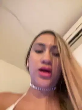 Mariapaula online show from January 2025 08:21:02 PM